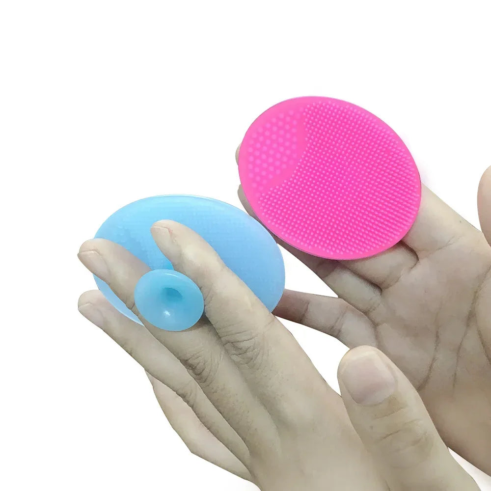 Glowify™ Soft Silicone Facial Cleanser – Deep Clean & Gentle Exfoliation